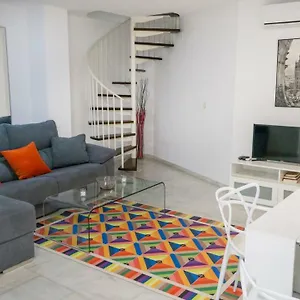  Apartamento Rentalsevilla Espacioso Duplex En La Puerta Real Espanha